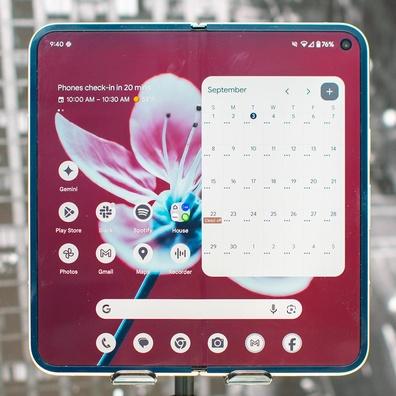 Pixel 9 Pro Fold của Google Nâng cao Khả năng Đa nhiệm với Tính năng Ghép cặp Ứng dụng Mới